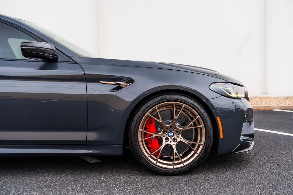 2022 BMW M5 CS - Image 17