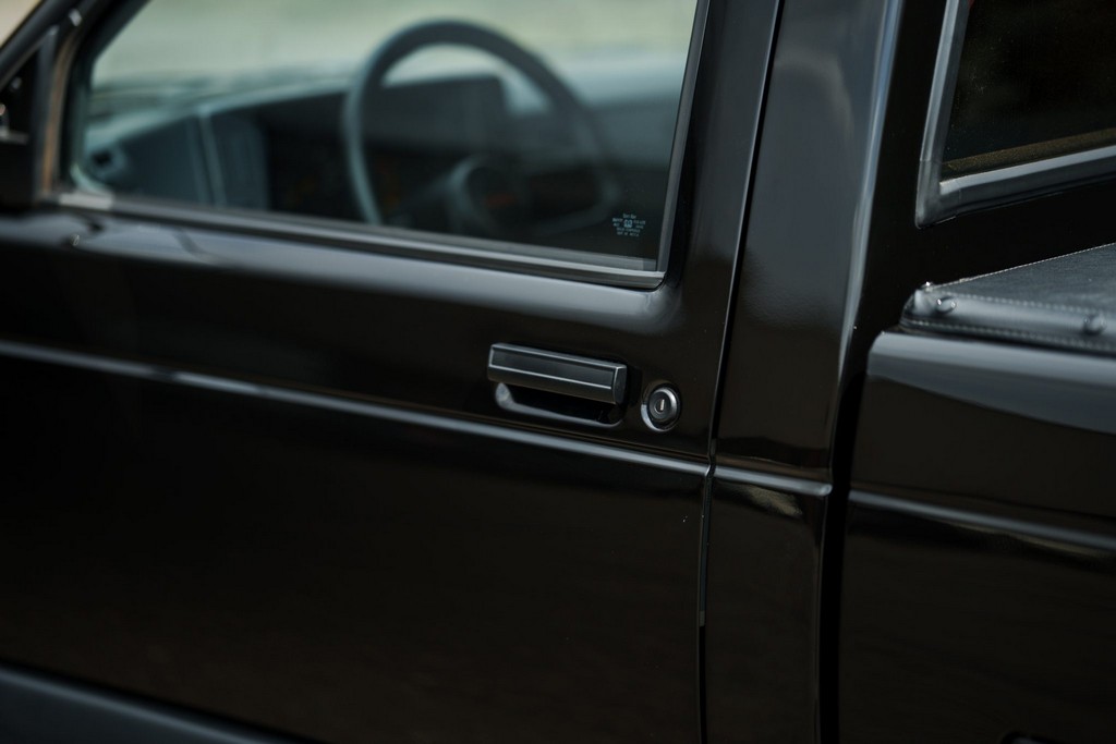 1991 GMC Syclone - Image 19