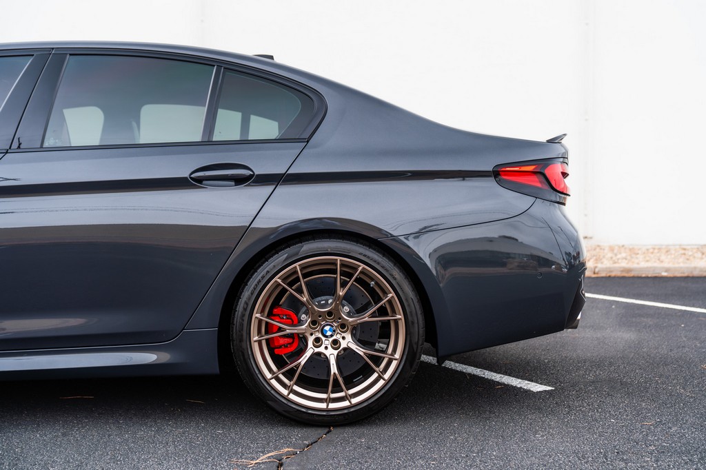 2022 BMW M5 CS - Image 36