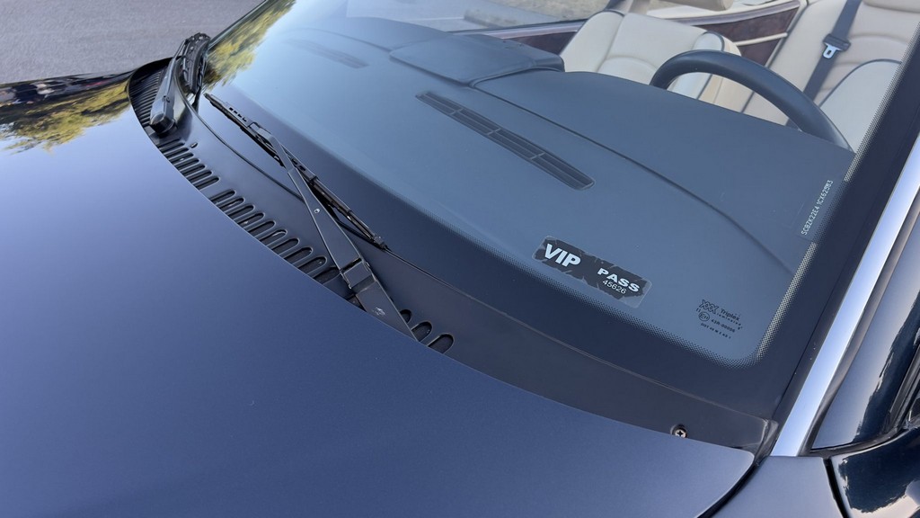 2001 Bentley Azure - Image 149