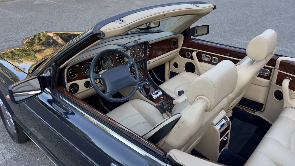 2001 Bentley Azure - Image 155