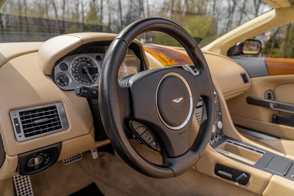 2006 Aston Martin DB9 Volante - Image 171