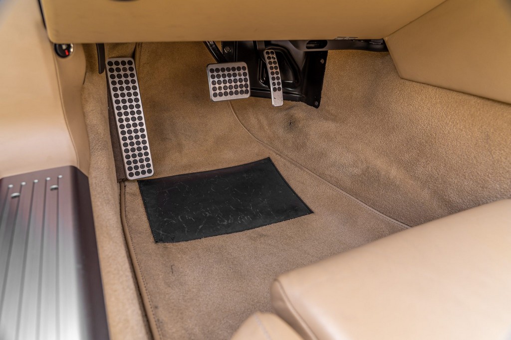 2006 Aston Martin DB9 Volante - Image 178