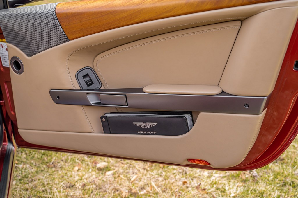 2006 Aston Martin DB9 Volante - Image 186