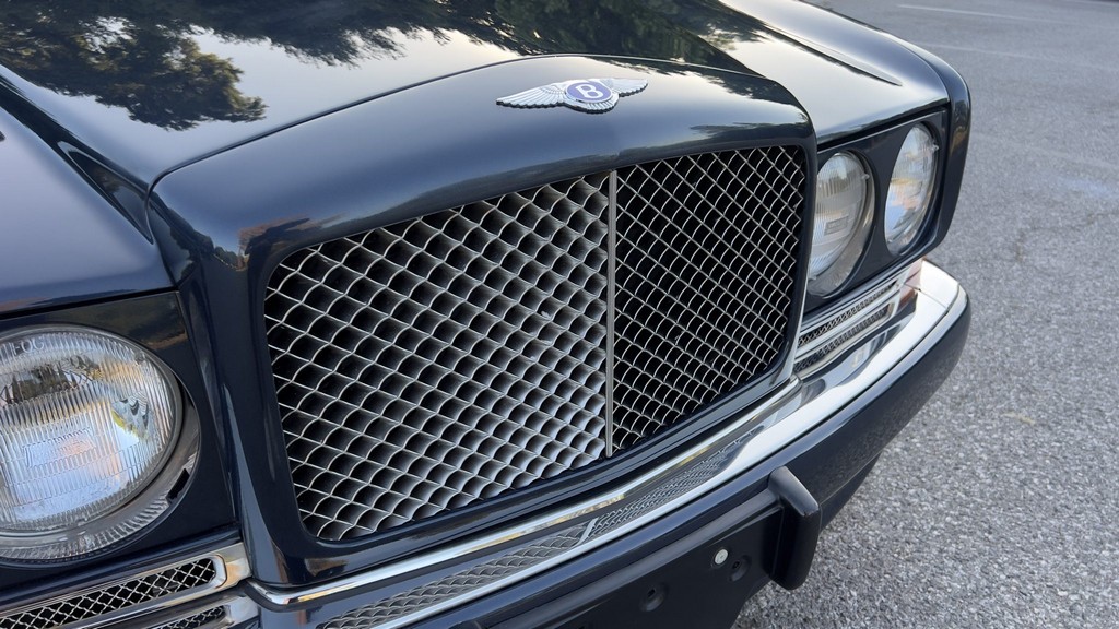 2001 Bentley Azure - Image 171