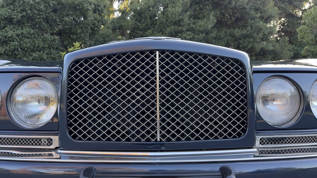 2001 Bentley Azure - Image 177