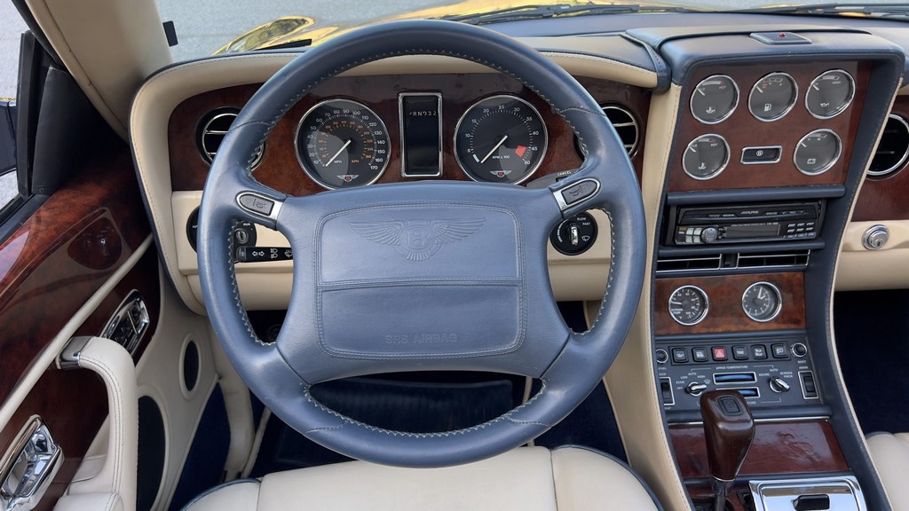 2001 Bentley Azure - Image 192