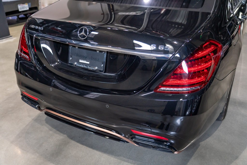 2020 Mercedes-AMG S65 Sedan Final Edition - Image 33