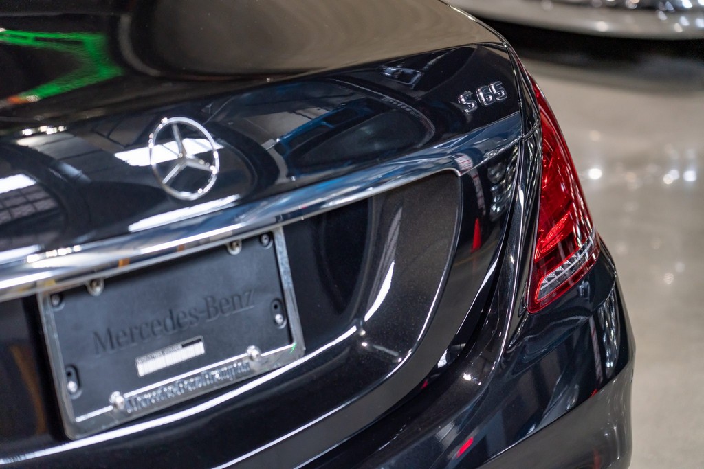 2020 Mercedes-AMG S65 Sedan Final Edition - Image 35
