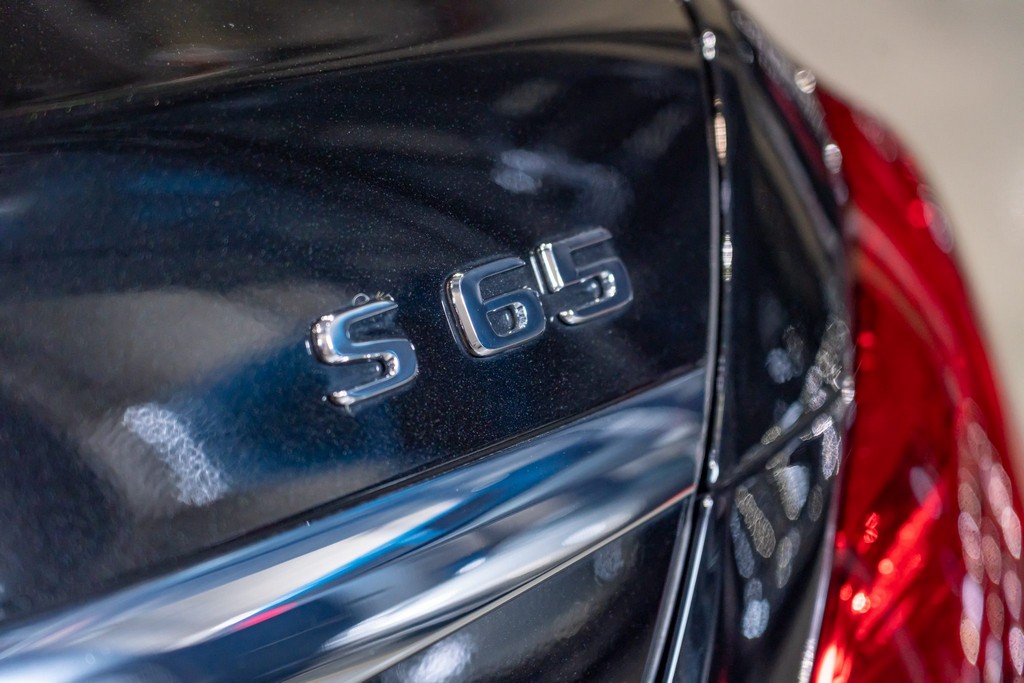 2020 Mercedes-AMG S65 Sedan Final Edition - Image 37