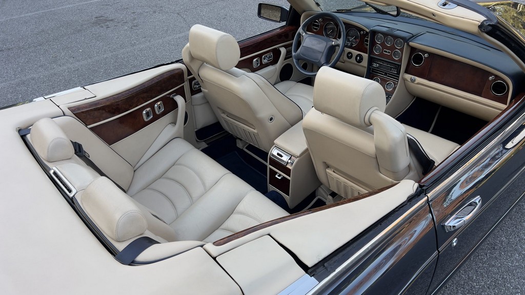 2001 Bentley Azure - Image 207