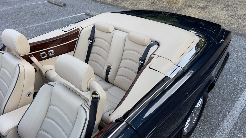2001 Bentley Azure - Image 209