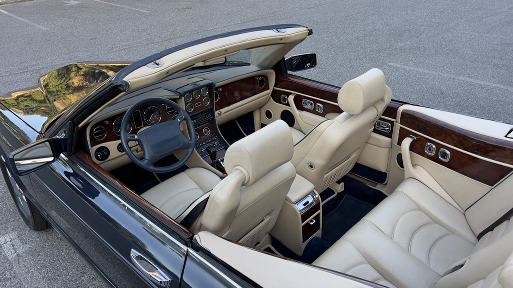 2001 Bentley Azure - Image 211
