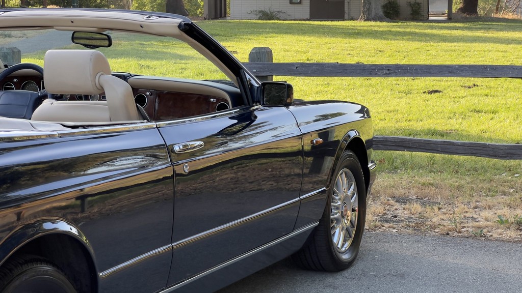 2001 Bentley Azure - Image 215