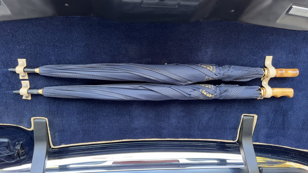 2001 Bentley Azure - Image 236