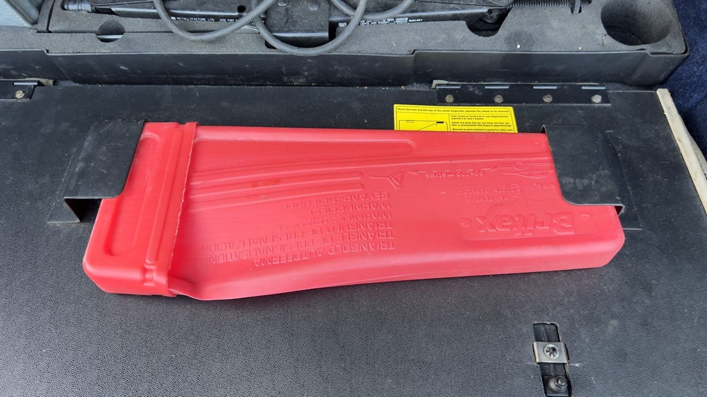 2001 Bentley Azure - Image 241