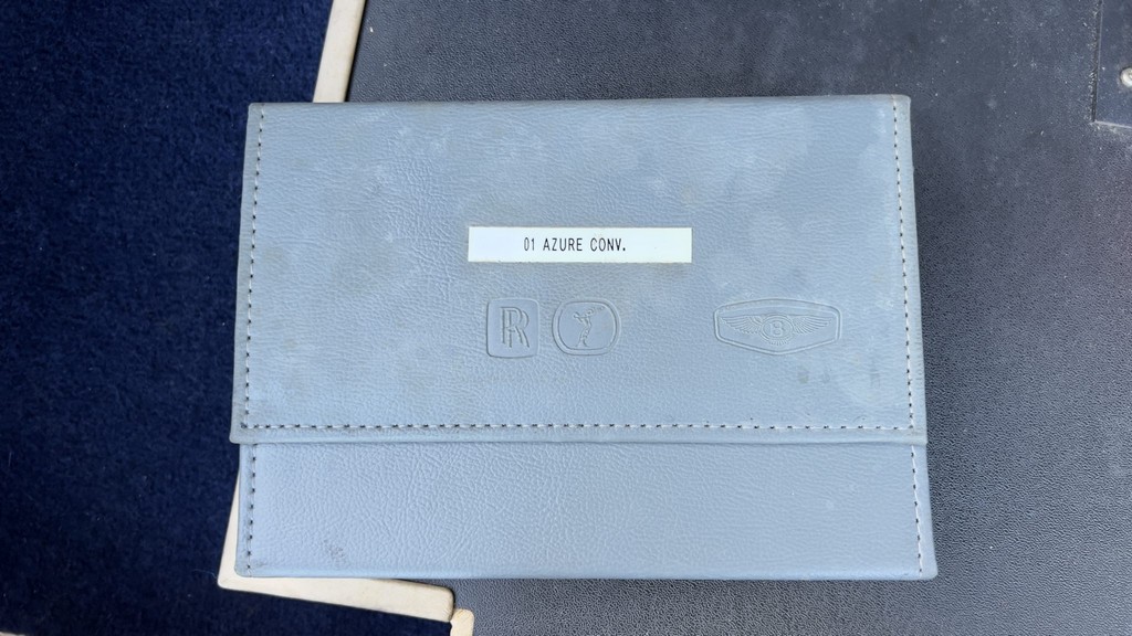 2001 Bentley Azure - Image 251