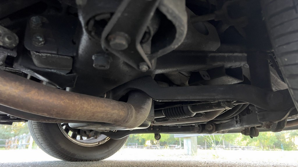 2001 Bentley Azure - Image 258