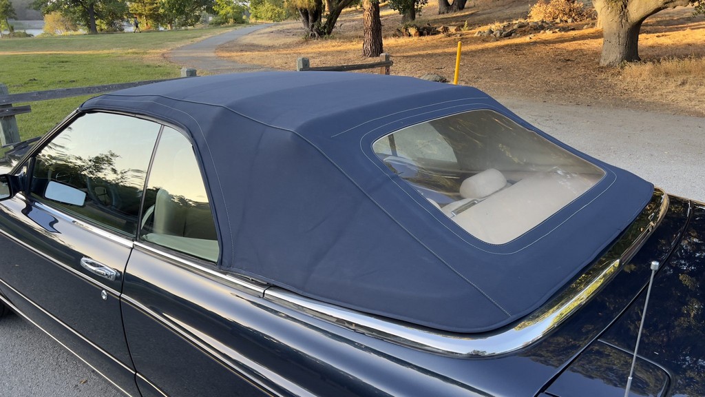 2001 Bentley Azure - Image 261