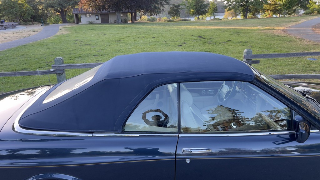 2001 Bentley Azure - Image 272