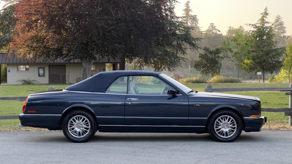 2001 Bentley Azure - Image 274