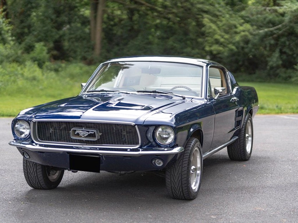 1967 Ford Mustang Fastback Blue - Image 5