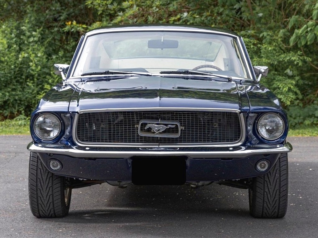 1967 Ford Mustang Fastback Blue - Image 10