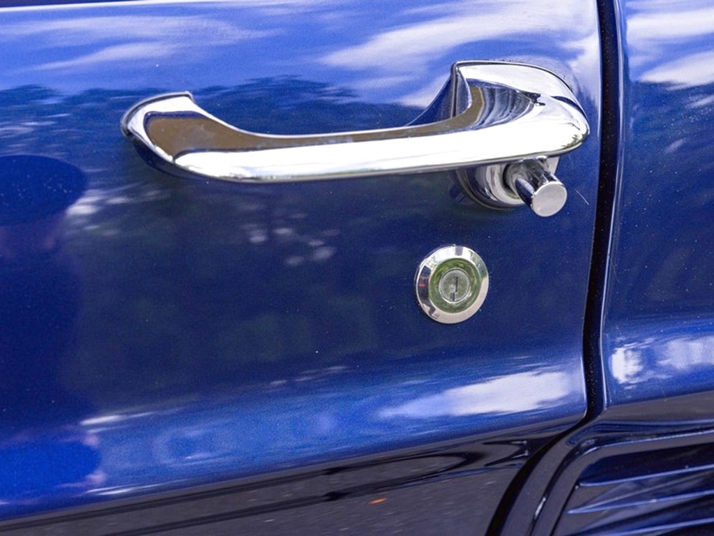 1967 Ford Mustang Fastback Blue - Image 36