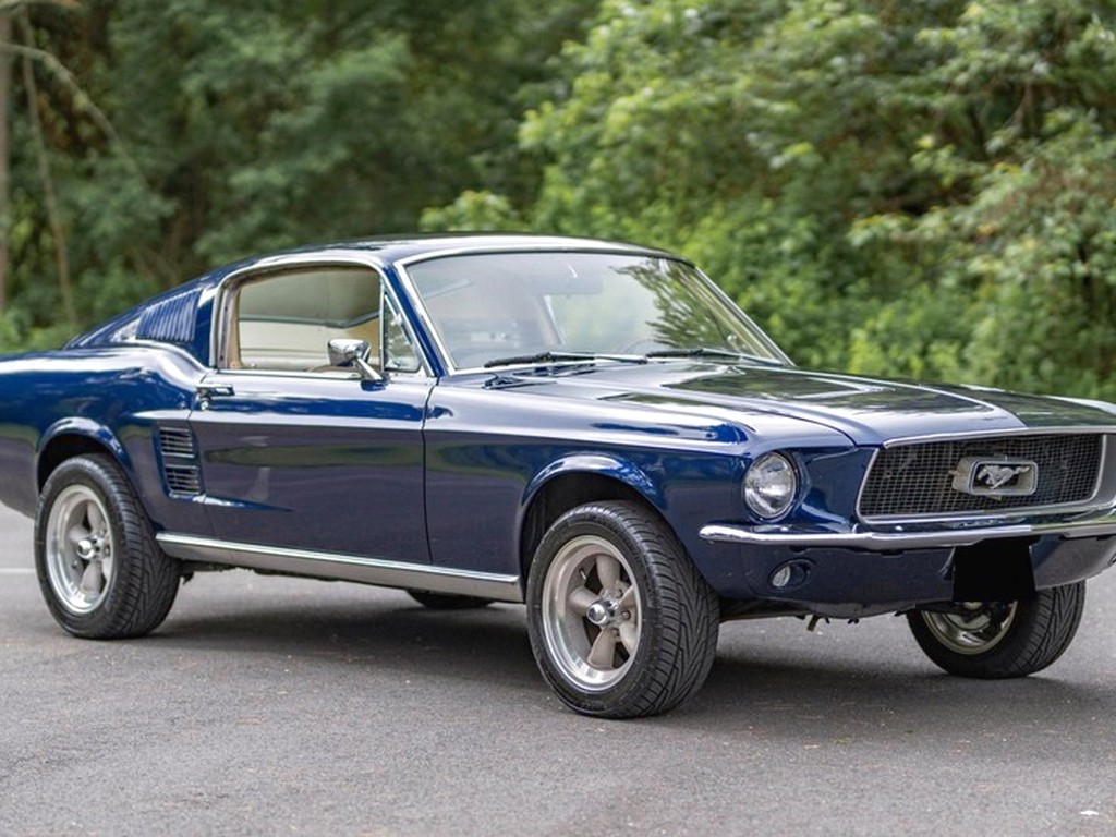 1967 Ford Mustang Fastback Blue - Image 40