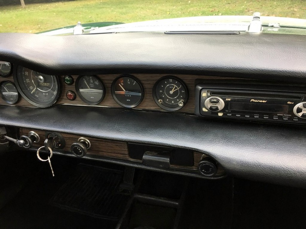 1972 Volvo 1800 E - Image 102