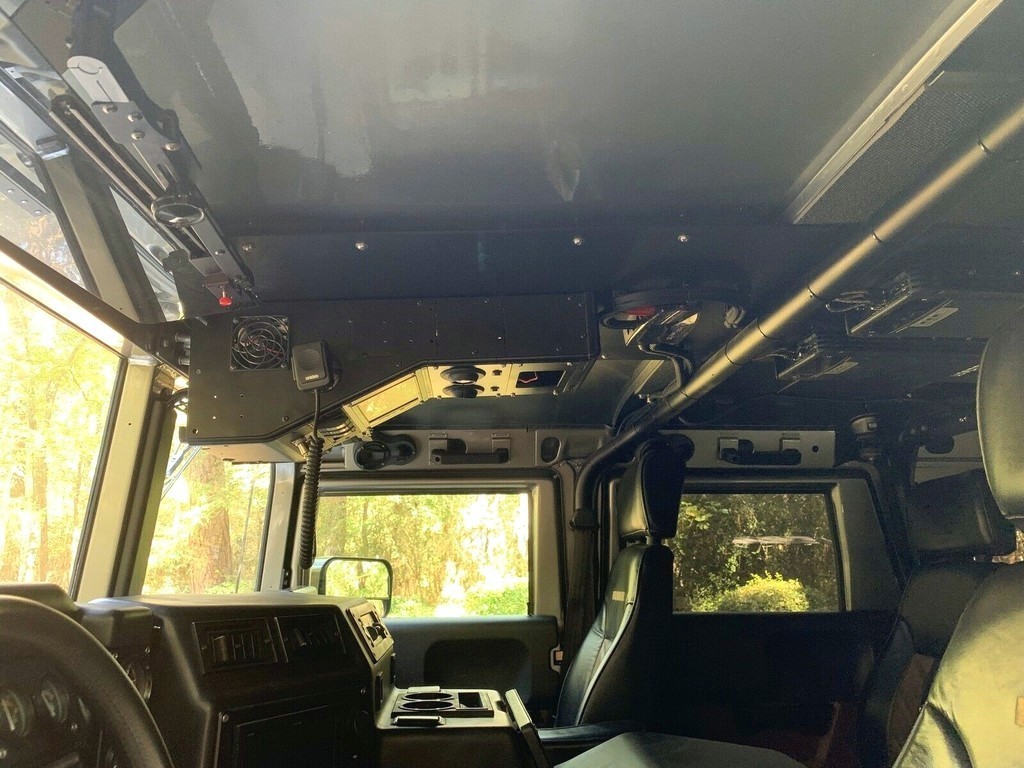 1998 Hummer H1 HMCS (Wagon) - Image 18