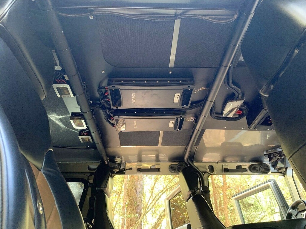 1998 Hummer H1 HMCS (Wagon) - Image 7