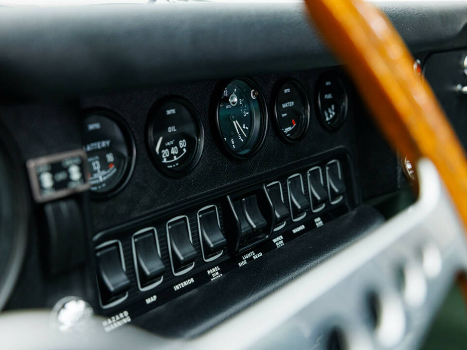 1970 Jaguar E-Type 4.2 Series 2 Roadster - Image 35