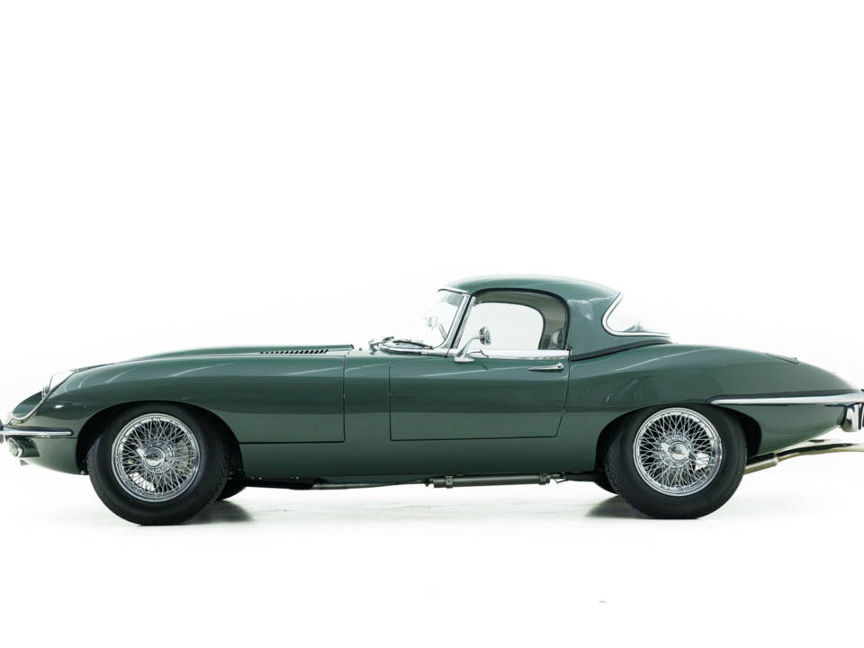 1970 Jaguar E-Type 4.2 Series 2 Roadster - Image 8