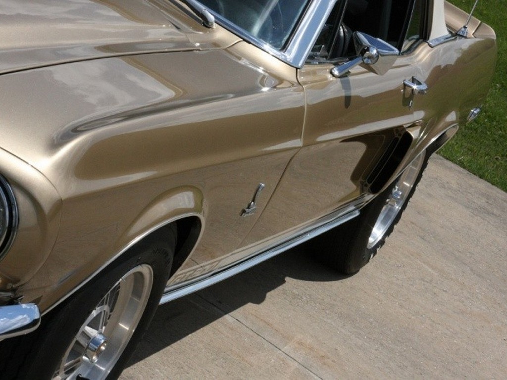 1968 Ford Mustang Shelby GT500 Convertible - Image 32