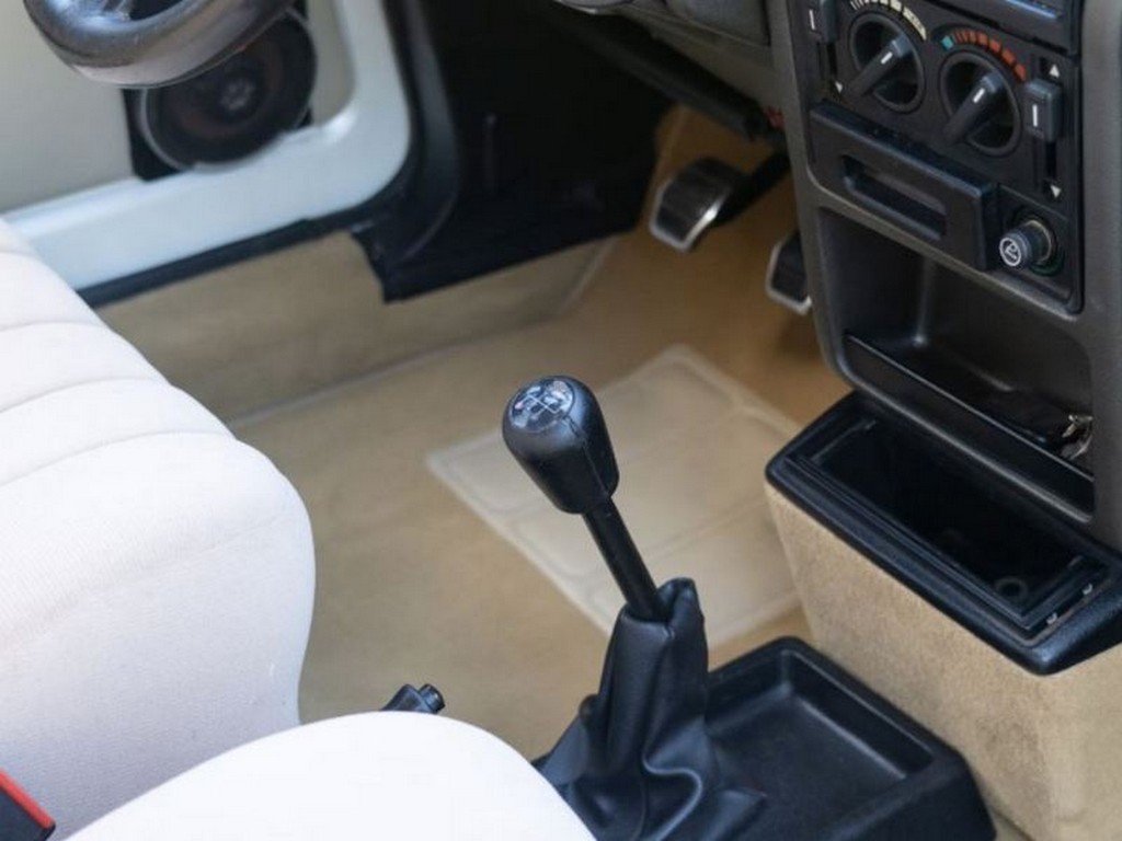 1986 Renault 5 Turbo 2 - Image 5