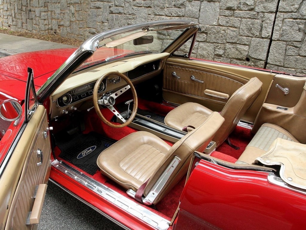 1965 Ford Mustang Convertible - Image 9