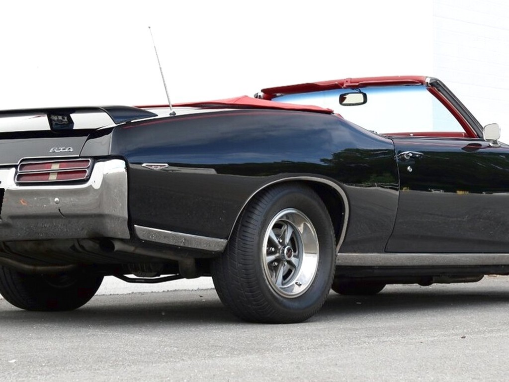 1969 Pontiac GTO 2-Door Convertible - Image 85