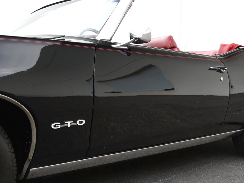 1969 Pontiac GTO 2-Door Convertible - Image 7