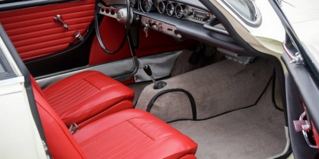 1963 Volvo P1800 Jensen - Image 7