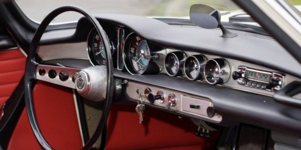 1963 Volvo P1800 Jensen - Image 12