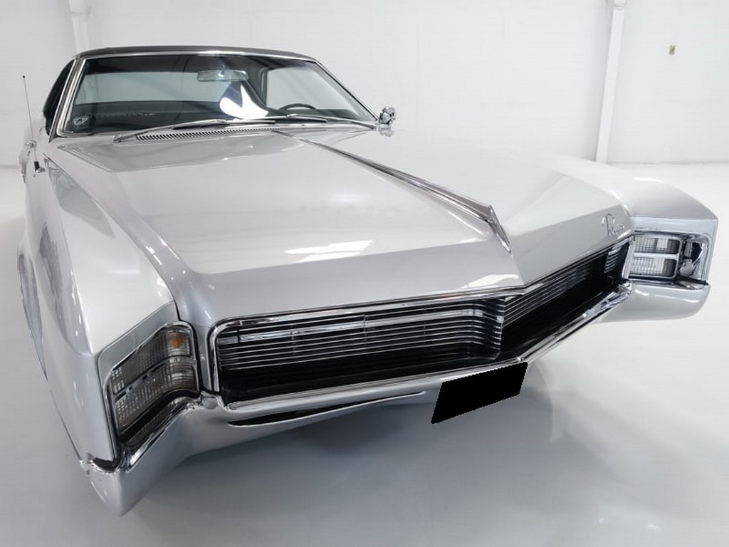 1967 Buick Riviera Sport