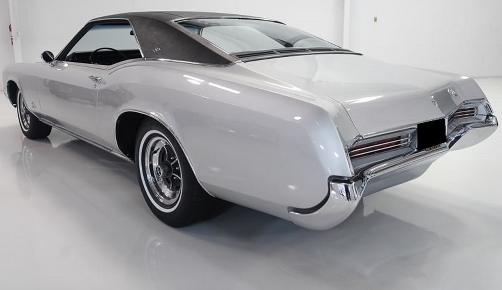 1967 Buick Riviera Sport - Image 14