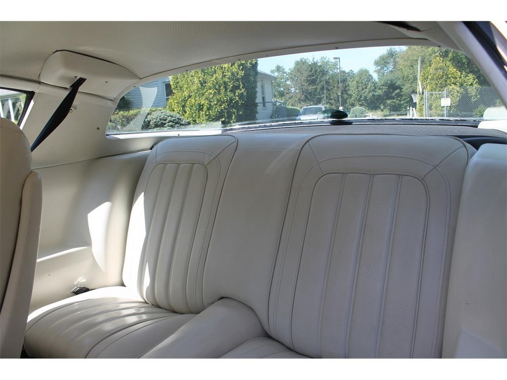 1976 Pontiac Firebird Trans Am - Image 2