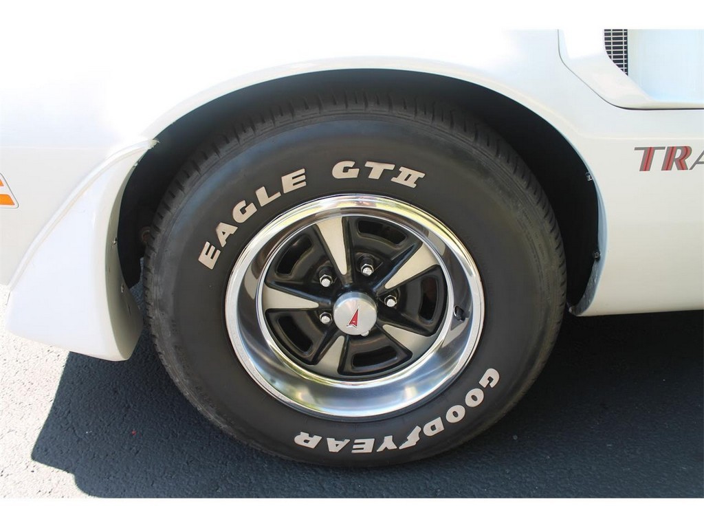 1976 Pontiac Firebird Trans Am - Image 30