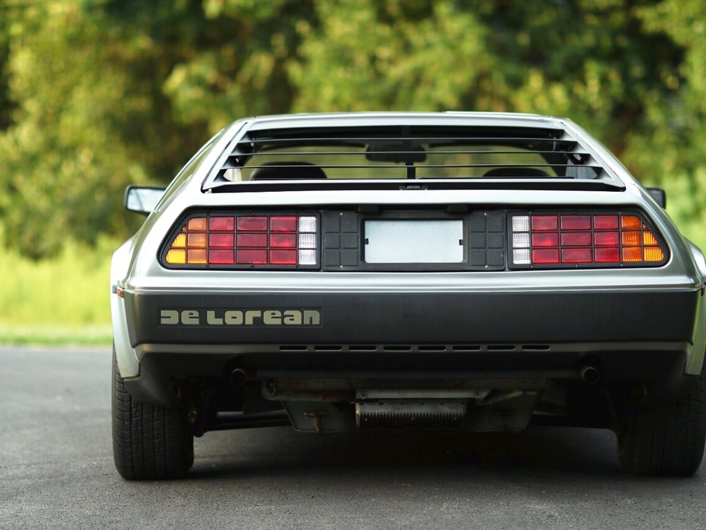 1981 DeLorean DMC‑12 - Image 2