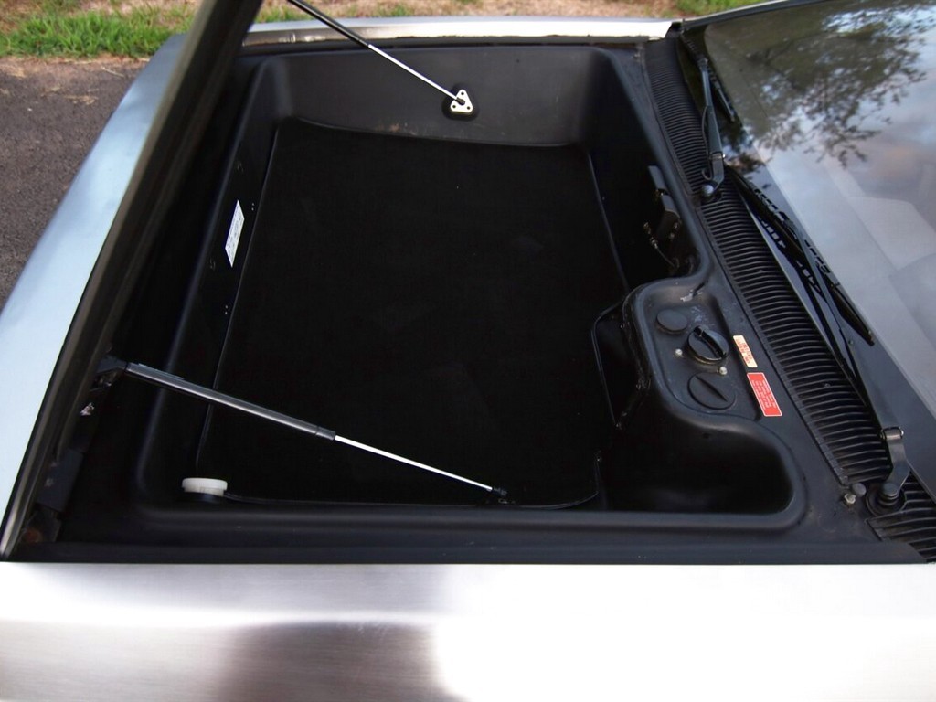 1981 DeLorean DMC‑12 - Image 18