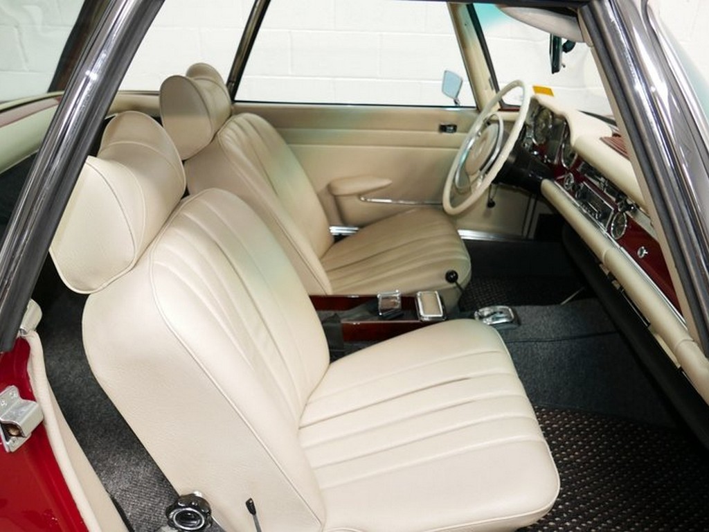 1970 Mercedes‑Benz 280SL Pagoda - Image 73