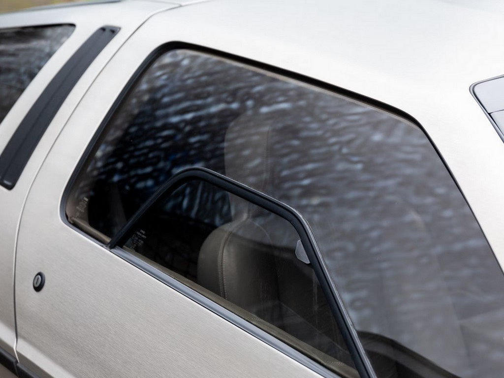 1981 DeLorean DMC-12 - Image 36