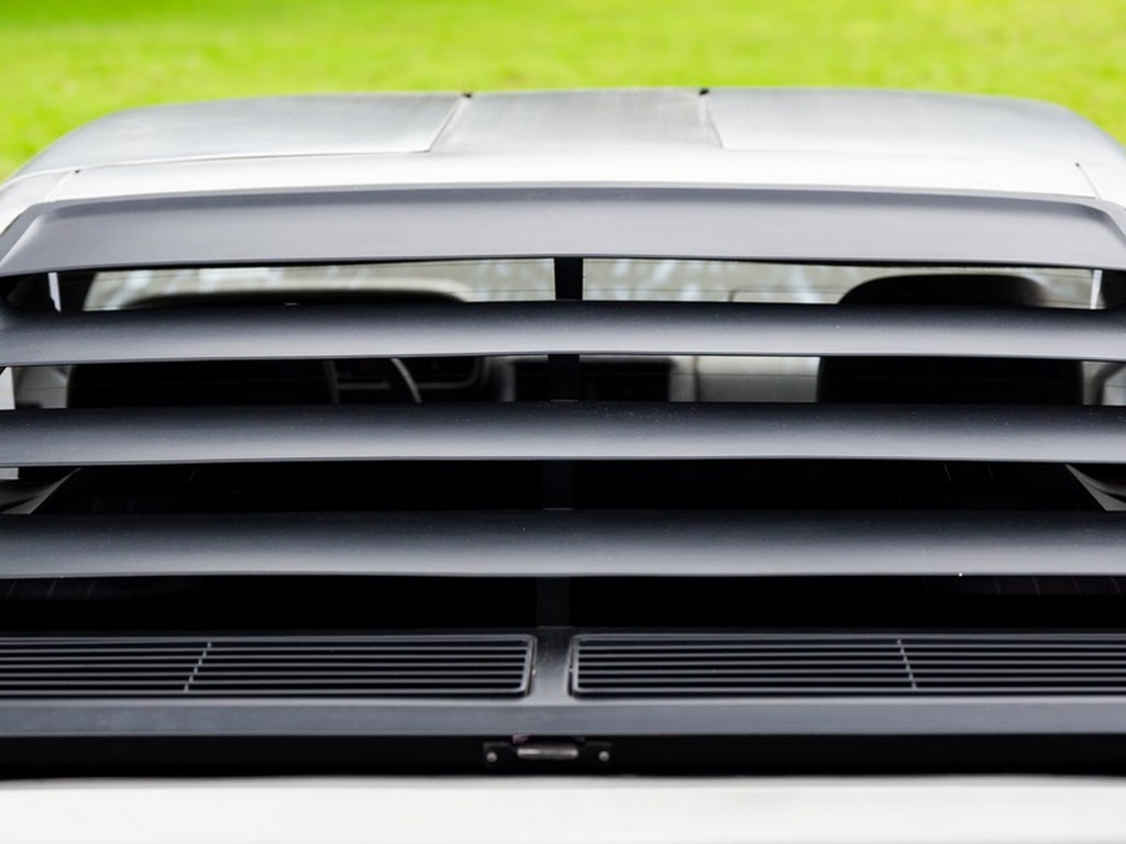 1981 DeLorean DMC-12 - Image 38